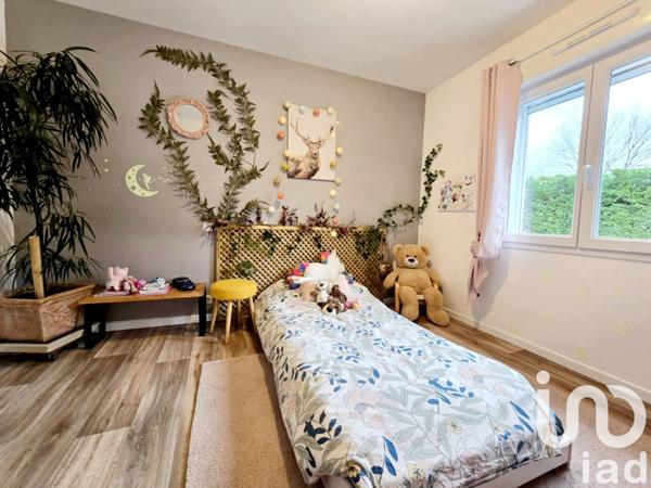 Maison 6 pièces de 137 m² à Sanguinet (40460)