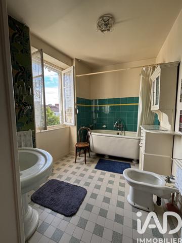 Maison à vendre 5 pièces 232 m² Thiviers