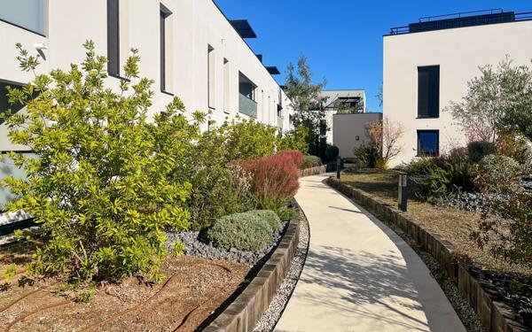 Appartement à vendre    4 pièces •  Marseillan