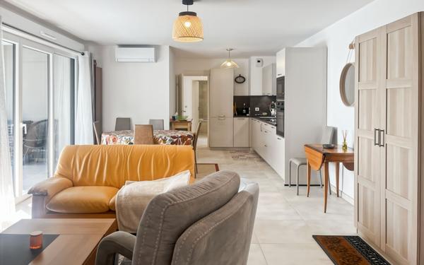 Appartement à vendre    4 pièces •  Marseillan