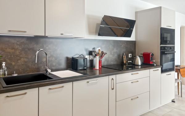 Appartement à vendre    4 pièces •  Marseillan