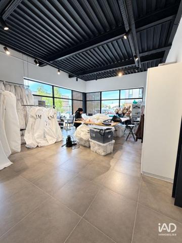 Location boutique/local commercial 140 m² Servon