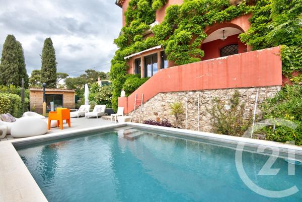 Maison à vendre  6 pièces - 190 m2 VILLEFRANCHE SUR MER - 06