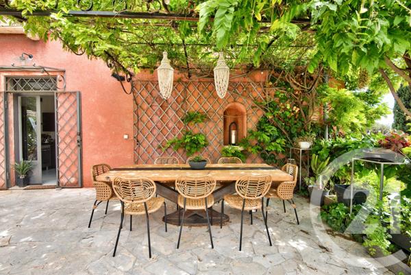 Maison à vendre  6 pièces - 190 m2 VILLEFRANCHE SUR MER - 06