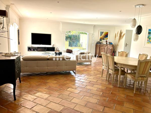 Maison 4 pièces - 134 m² Bien prestige