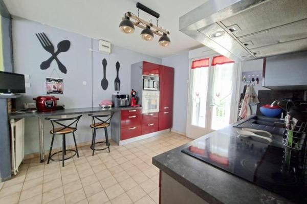 Vente - Maison 5 pièces 107 m 2 TEILLE (72290)