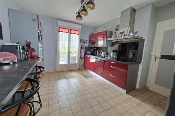 Vente - Maison 5 pièces 107 m 2 TEILLE (72290)