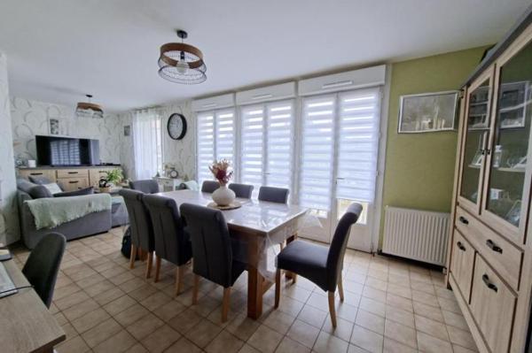 Vente - Maison 5 pièces 107 m 2 TEILLE (72290)