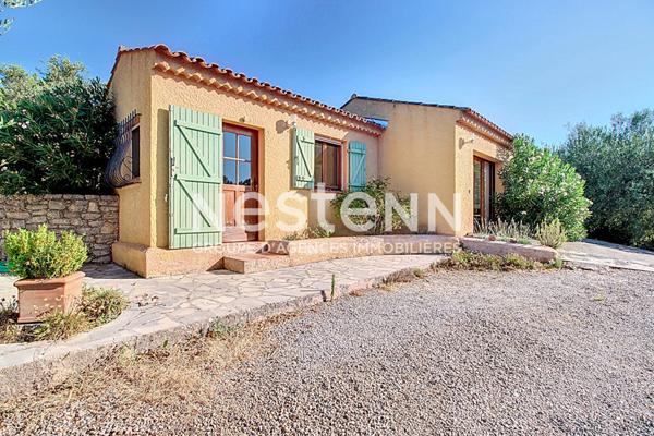 A VENDRE a LORGUES ! MAISON PROVENCALE AVEC DEPENDANCE, PISCINE ET VUE