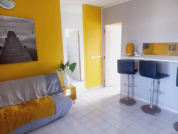 Appartement à vendre 5 pièces LES ABYMES (971)