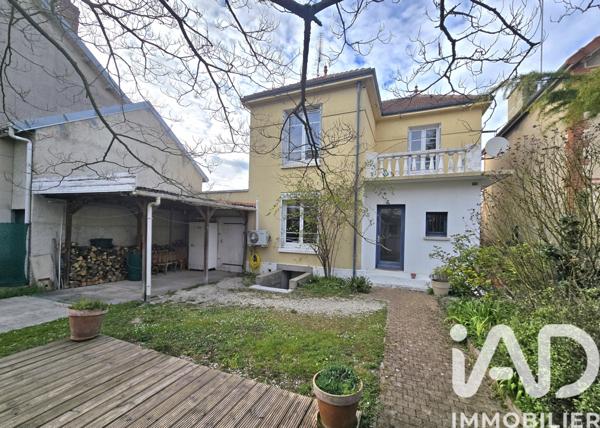 Maison à vendre 6 pièces 131 m² Sainte-Savine