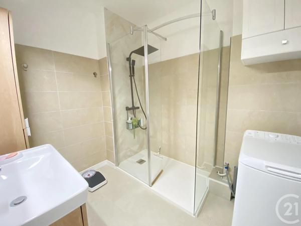 Appartement F3 à vendre  3 pièces - 88 m 2   STE MAXIME  - 83