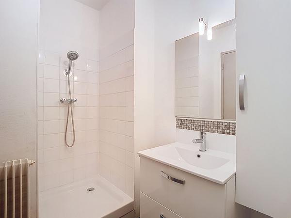 A vendre PAU - Charmant studio de 20 m² - Refait à neuf- proche facs