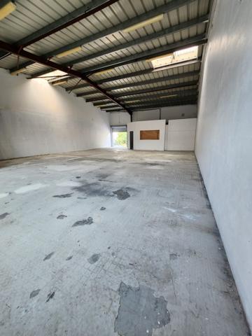 Draguignan (83300) Local commercial à louer