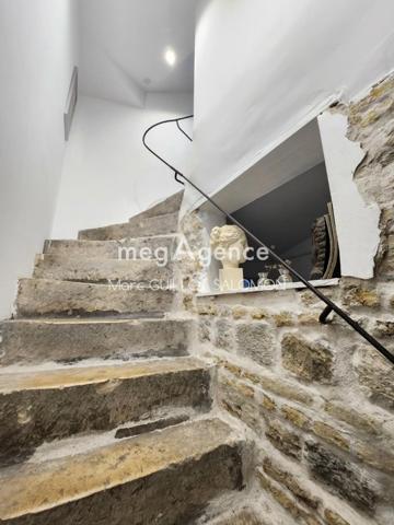 Appartement à BOULOGNE-SUR-MER, 62200 - 5 pièces 161m²