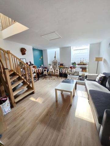 Appartement à BOULOGNE-SUR-MER, 62200 - 5 pièces 161m²