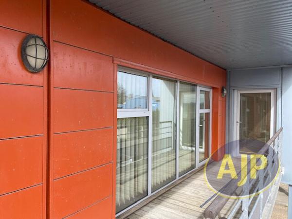 Lesparre Medoc : 245 000 € - AJP Lesparre Immobilier