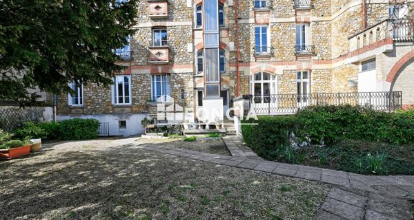 À vendre Appartement 2 pièces 50.74 m² - Versailles 78000