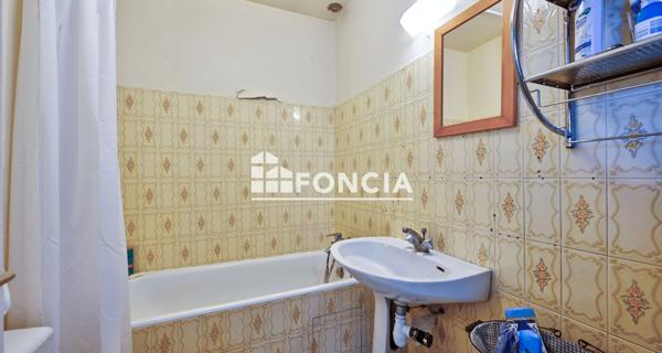 À vendre Appartement 2 pièces 50.74 m² - Versailles 78000