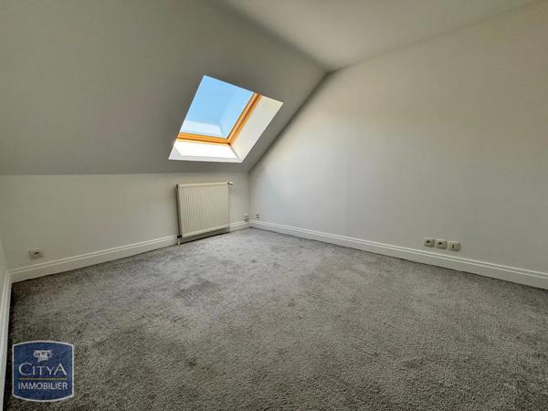 Appartement à louer 4 pièces 86.5m² Jaulgonne (02850)