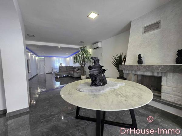 Maison à vendre 5 pièces de 143 m²