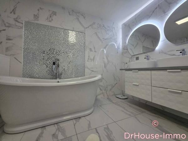 Maison à vendre 5 pièces de 143 m²