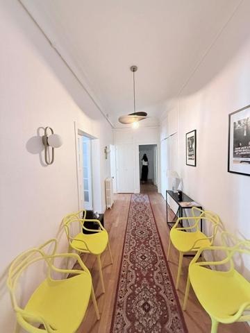 Clermont-Ferrand, Locaux de 138 m 2 de 1 400 € CC