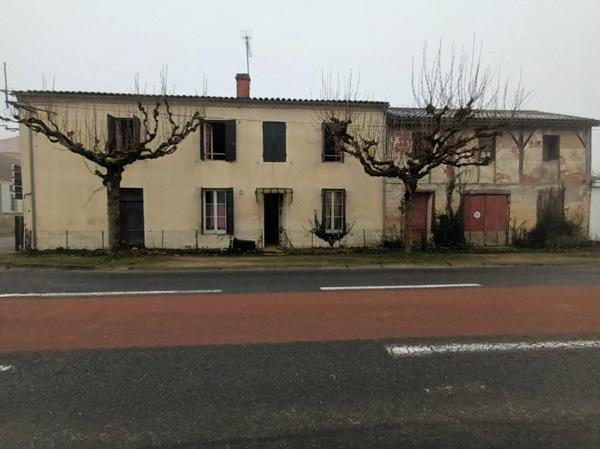 Spracieuse maison à rénover Clairac