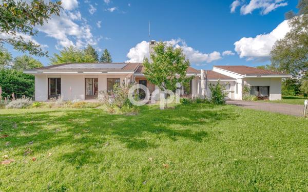 Maison à vendre    5 pièces • 175 m2 Compreignac