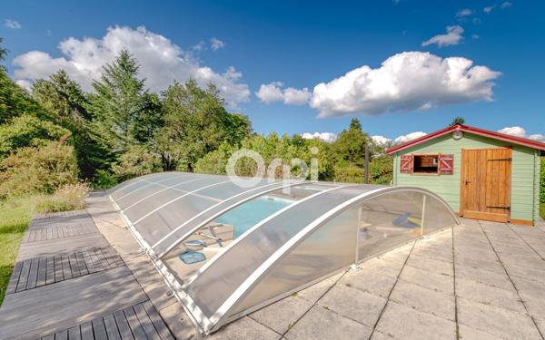 Maison à vendre    5 pièces • 175 m2 Compreignac