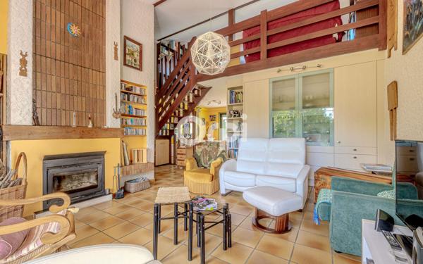 Maison à vendre    5 pièces • 175 m2 Compreignac