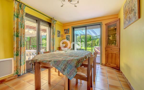 Maison à vendre    5 pièces • 175 m2 Compreignac