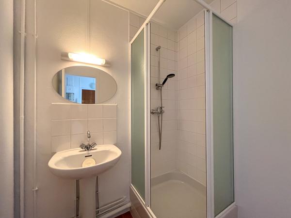 Appartement Laval 2 pièce(s) 42 m2