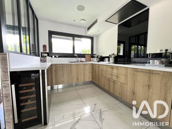 Maison à vendre 4 pièces 122 m² Pessac