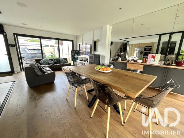 Maison à vendre 4 pièces 122 m² Pessac