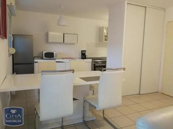 Appartement à louer 3 pièces 55.83m² Béthune (62400)