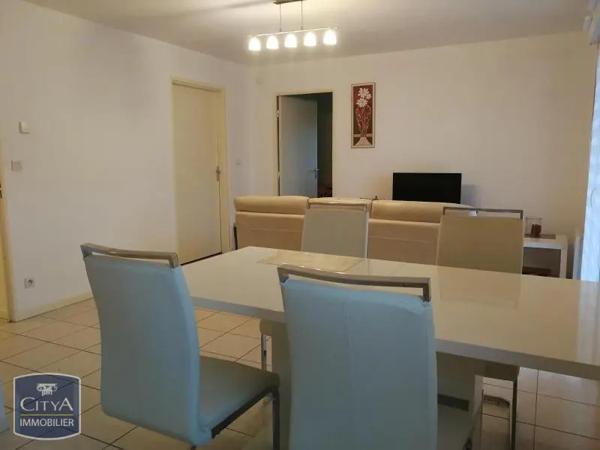 Appartement à louer 3 pièces 55.83m² Béthune (62400)