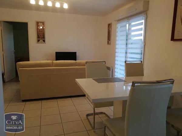 Appartement à louer 3 pièces 55.83m² Béthune (62400)