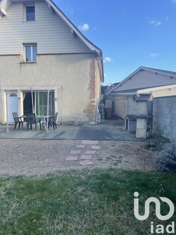 Maison 6 pièces de 151 m² à Lescar (64230)