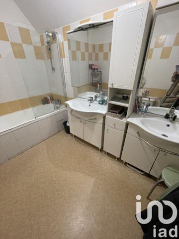 Maison 6 pièces de 151 m² à Lescar (64230)