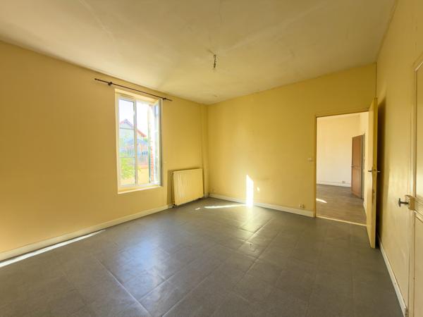 Maison Vierzon 4 pièce(s) 110 m²