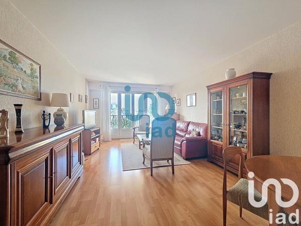 Appartement 3 pièces de 75 m² à Mantes-la-Jolie (78200)