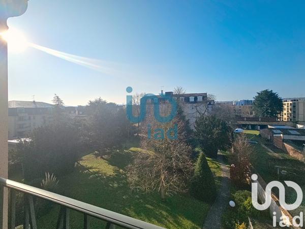 Appartement 3 pièces de 75 m² à Mantes-la-Jolie (78200)