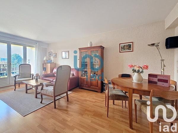 Appartement 3 pièces de 75 m² à Mantes-la-Jolie (78200)