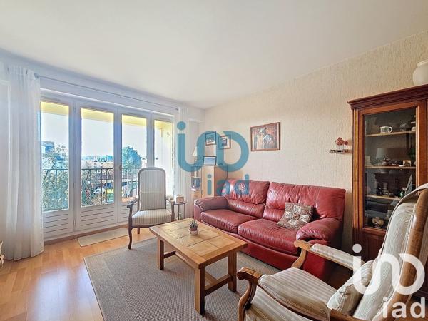 Appartement 3 pièces de 75 m² à Mantes-la-Jolie (78200)