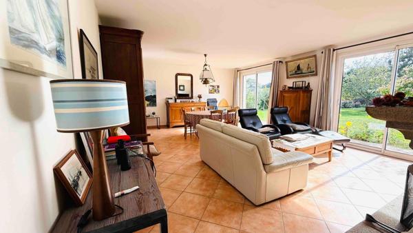 Maison à L' ILE-D'YEU, 85350 - 6 pièces 156m²