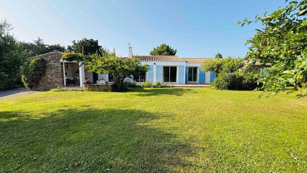 Maison à L' ILE-D'YEU, 85350 - 6 pièces 156m²