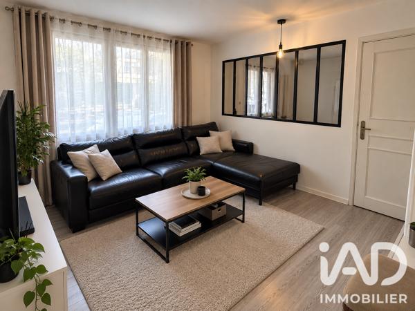 Appartement à vendre 3 pièces 47 m² Évry-Courcouronnes