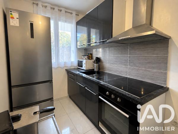 Appartement à vendre 3 pièces 47 m² Évry-Courcouronnes