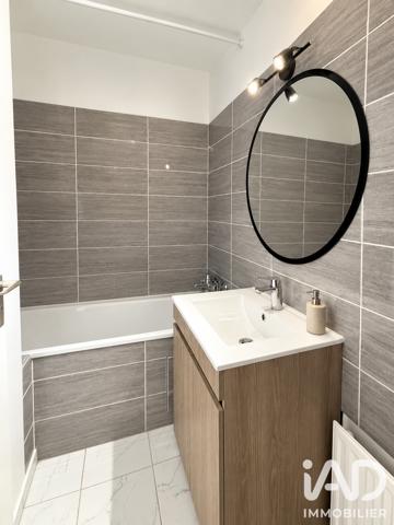 Appartement à vendre 3 pièces 47 m² Évry-Courcouronnes